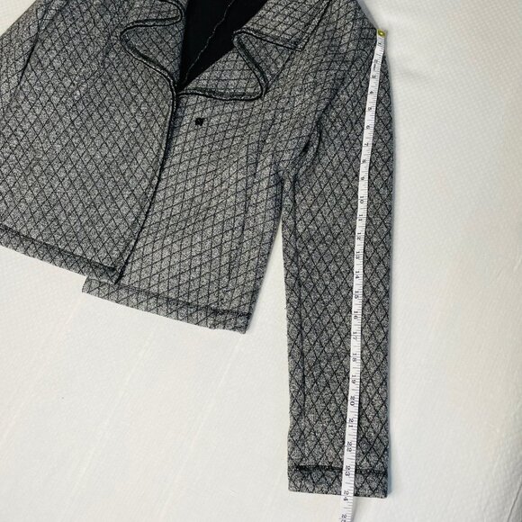 Studio D Open Front Jacket - Made in Canada (Size M) - Picture 8 of 8